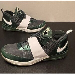 Nike Zoom Revis PROMO SAMPLE Fir Green White Men’s Size 15 New York Jets